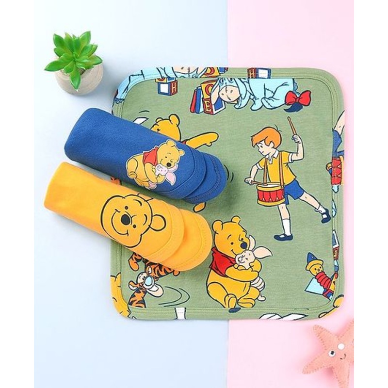 Babyhug Knit Interlock Wash Cloth with Winnie The Pooh Graphic Design Pack of 3 L 28 x B 28 cm-Multicolor