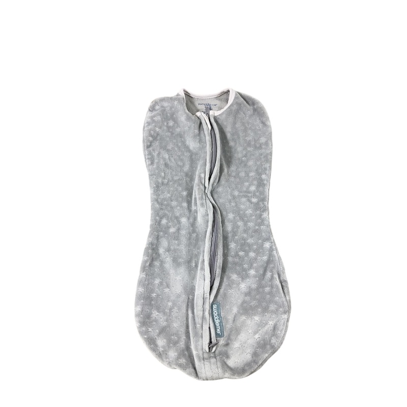 SwaddleMe Night Sack Sleeper, 0-2 months, Dark Grey Stars, Pack of 1