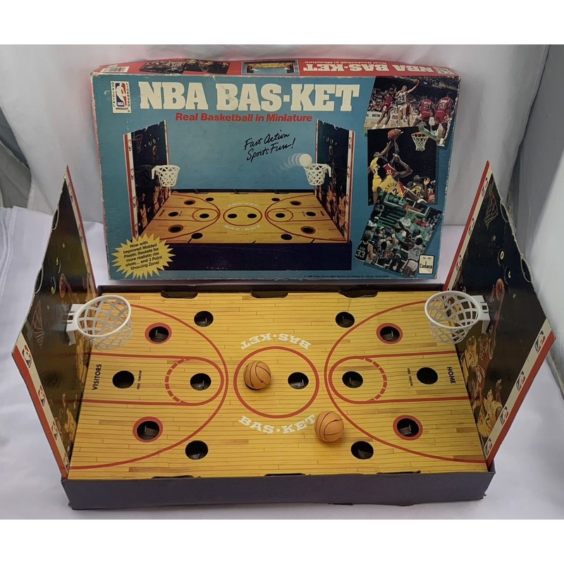 Bas-ket Game Miniature Basketball – 1988 – Cadaco – Great Condition