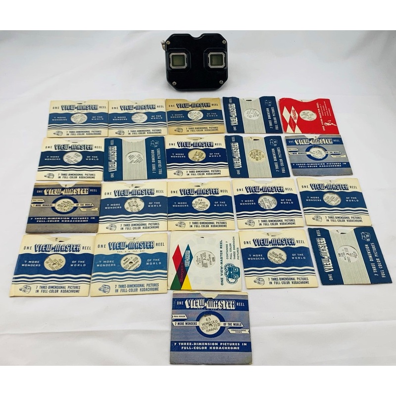 Vintage View Master with 21 Reels – Very Good Condition