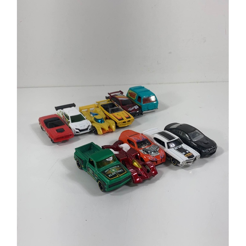 BUNDLE Hot Wheels Cars