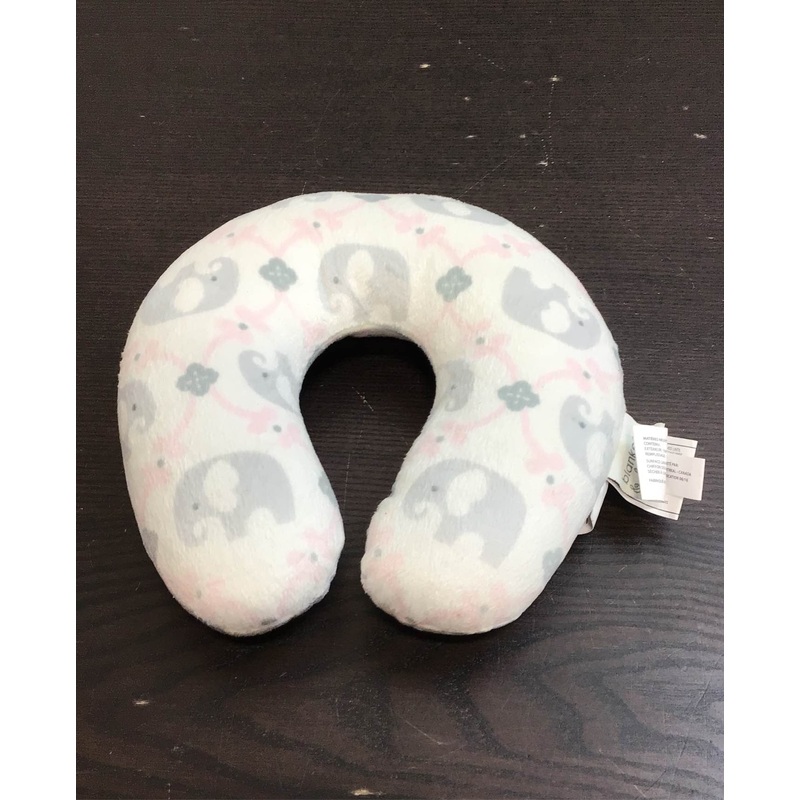 Blankets & Beyond Travel Set