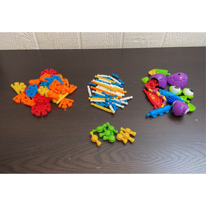 BUNDLE KNEX Dino Dudes Pieces