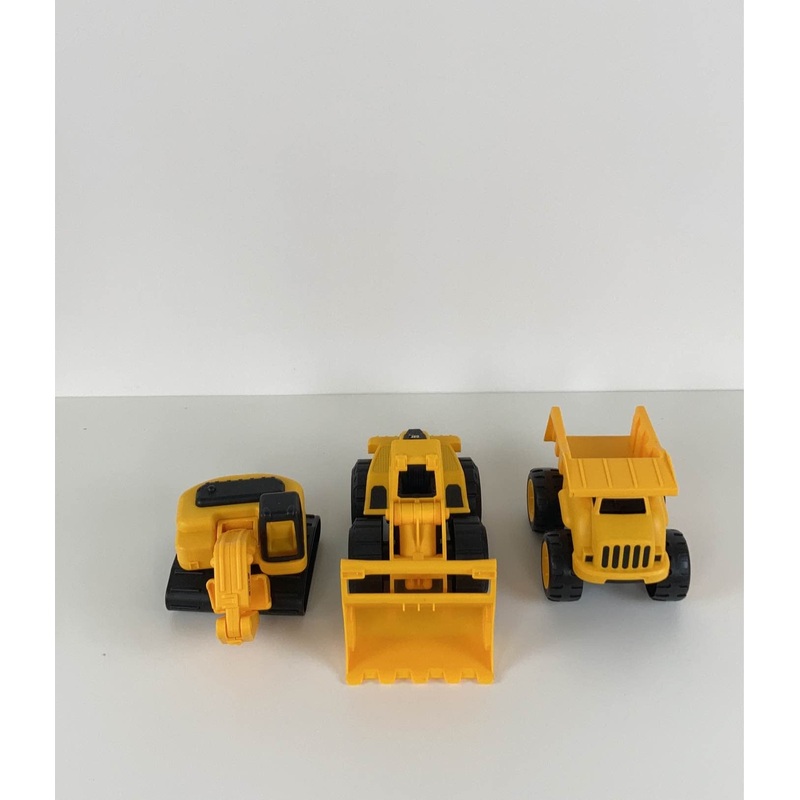 CAT 7 Construction Trucks