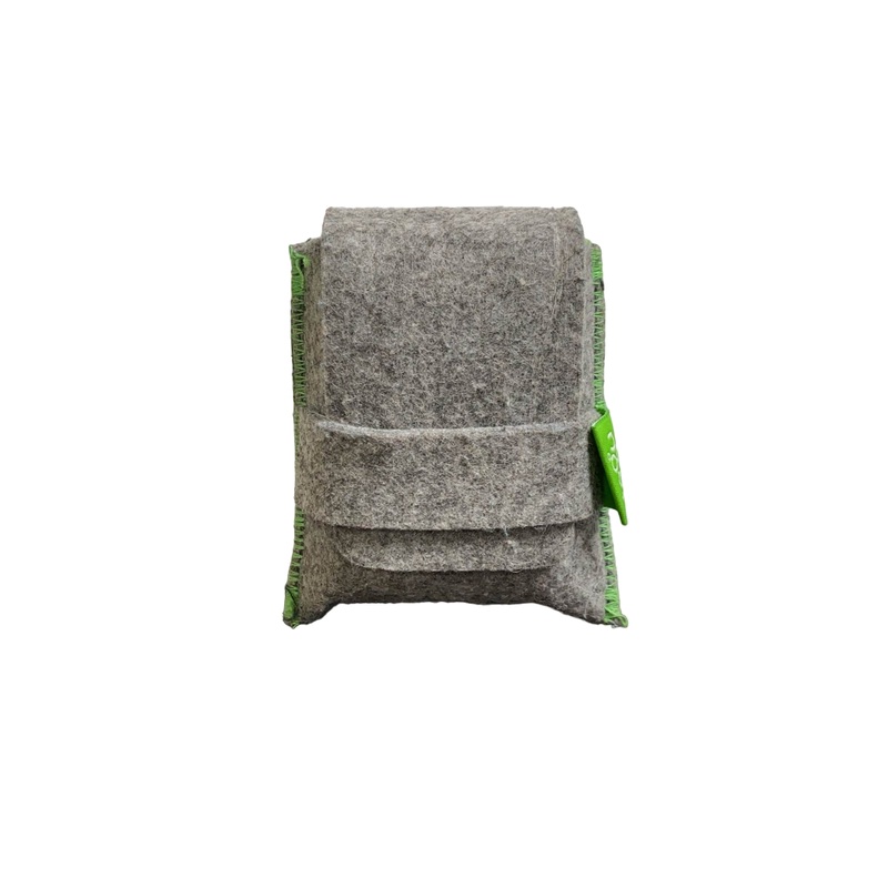 Tegu Pocket Pouch Magnetic Wooden Block Set