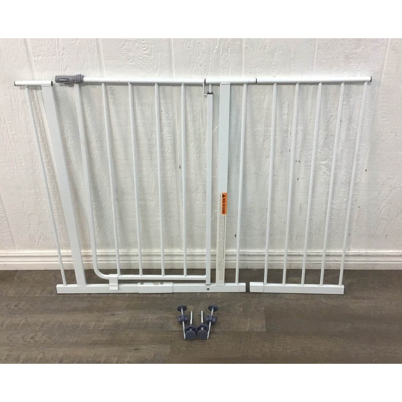 Regalo Easy Open Safety Gate