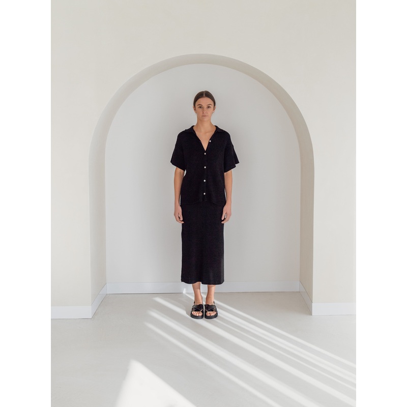 Ziggy Lou – Women’s Knit Top | Onyx