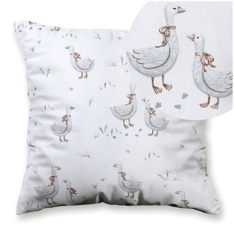 100% Cotton White Pillowcase with Geese Pattern – Poszewka na Poduszk Jasiek | BL-200