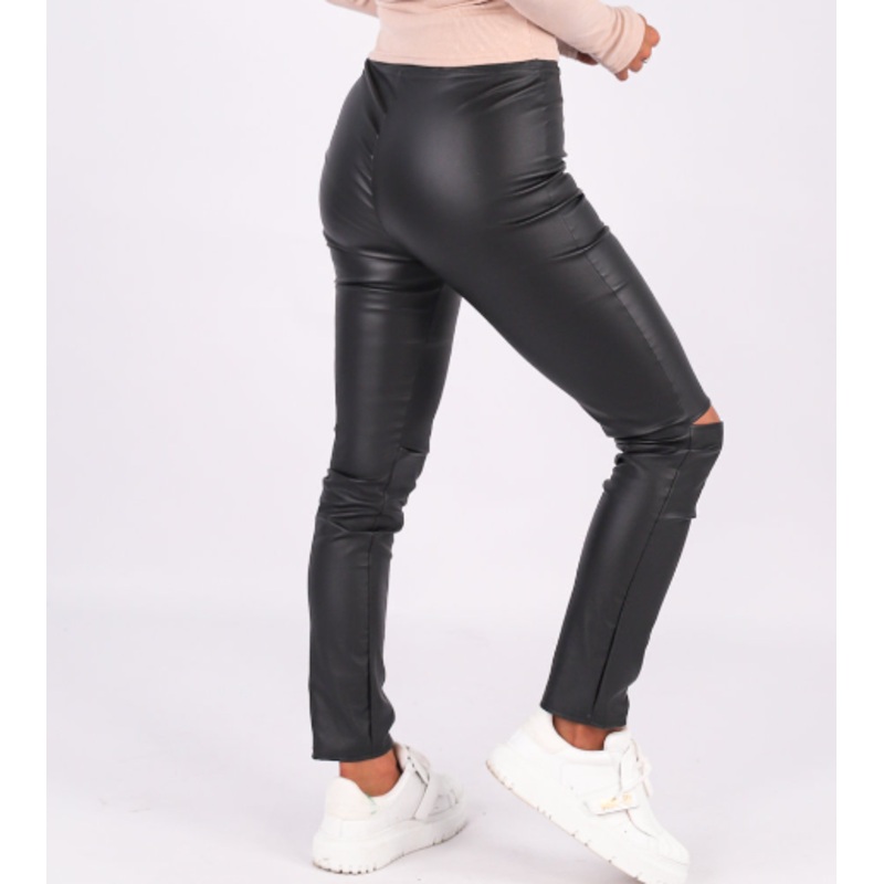 Women’s Black Insulated Eco Leather Pants With Holes On Knees | M2429
