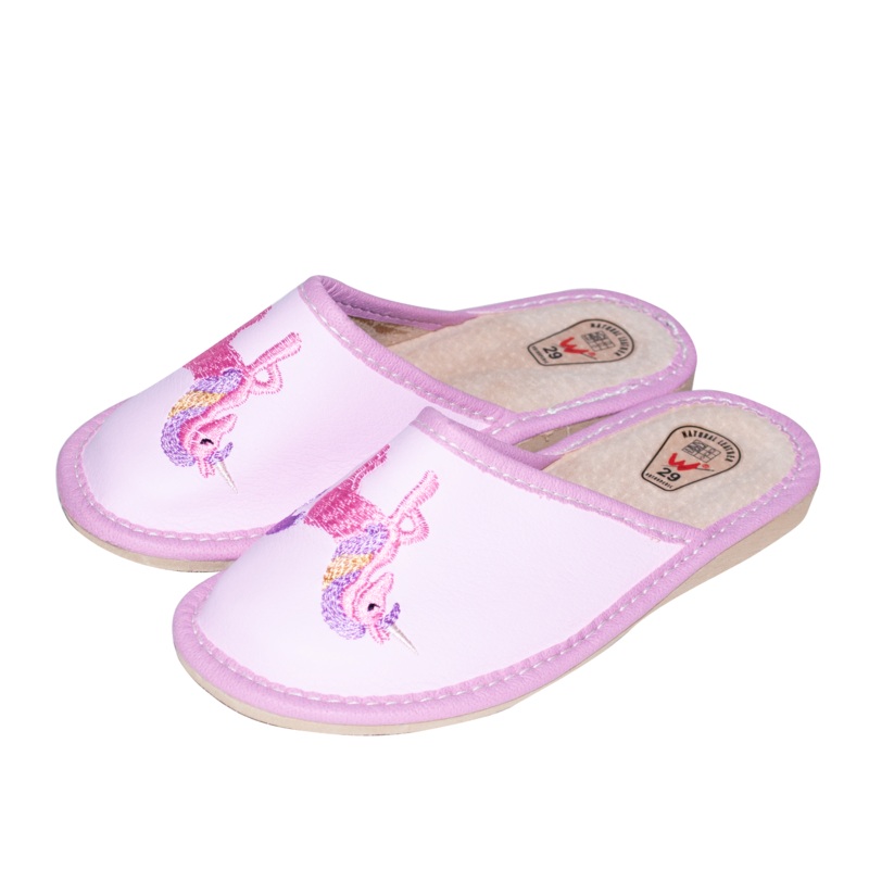 Girl’s Pink Slippers with Unicorn Print | WU-313