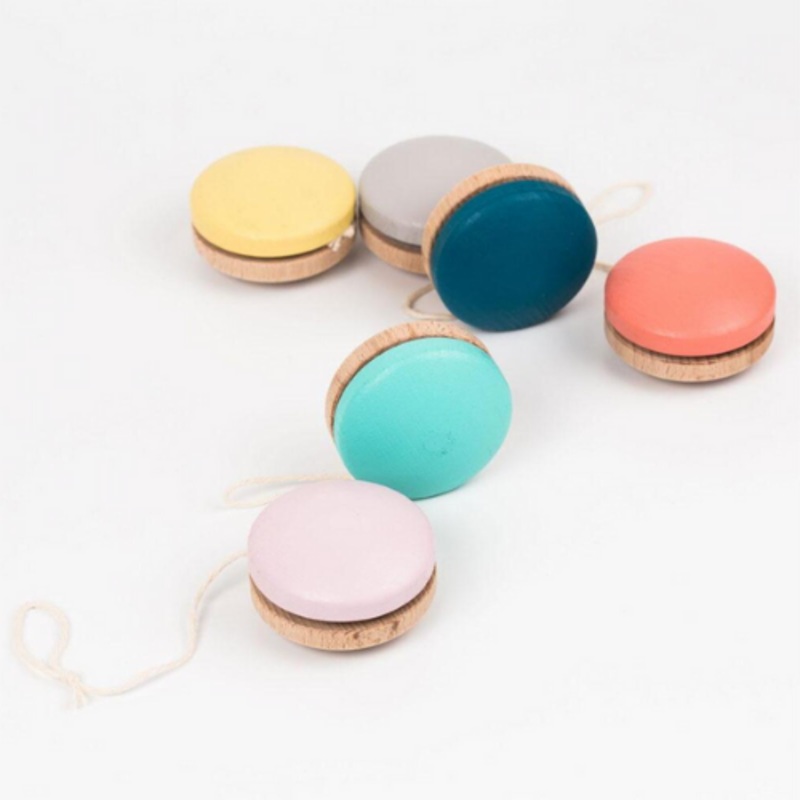 Wooden Yoyo (in various colours) Blue