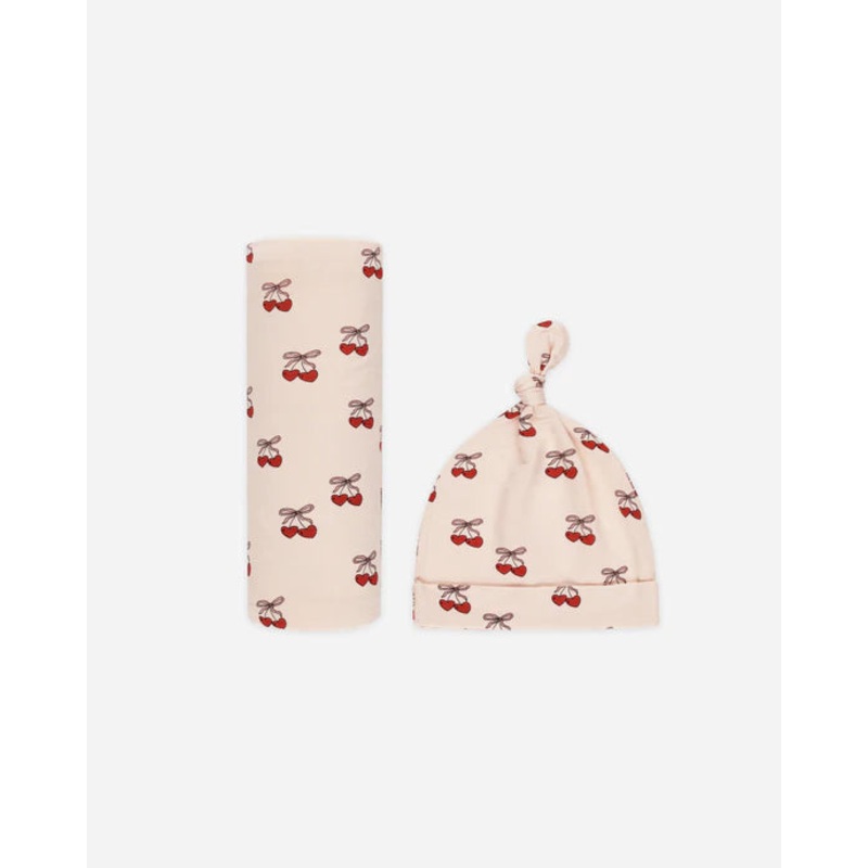 Quincy Mae Bamboo Swaddle & Knotted Hat – Mon Amour