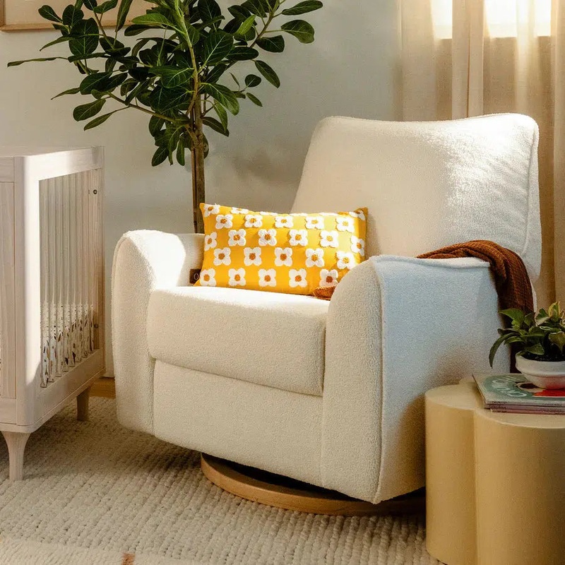 Babyletto – Sunday Electronic Glider + Recliner – Luxe Chantilly Fleece with Light Wood Base